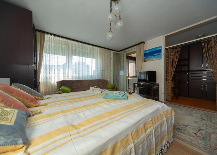 Suflat 아파트 수보티차